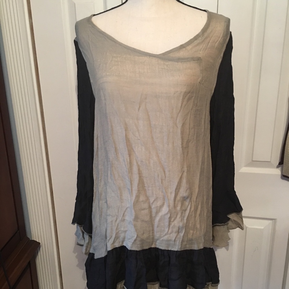 Long sleeved flowing tunic